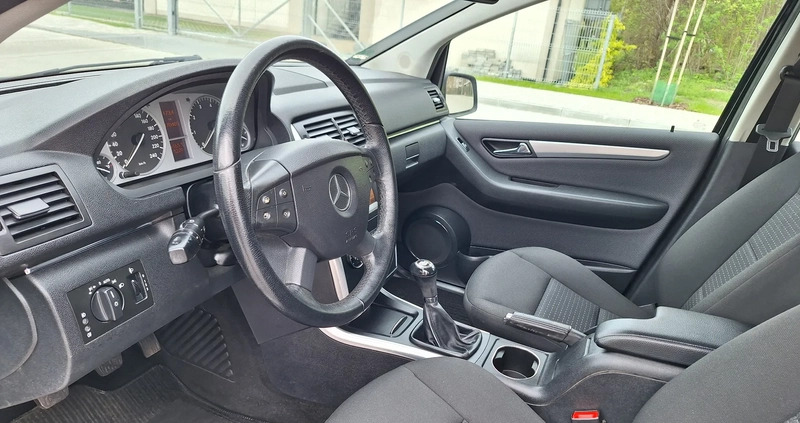 Mercedes-Benz Klasa B cena 22900 przebieg: 170500, rok produkcji 2009 z Radom małe 172